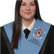 Maestra de educación primaria apasionada por la enseñanza que imparte todo tipo de materias del ámbito de educación primaria.